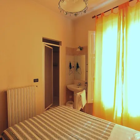 Hotel Margaret-3